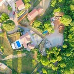Campiello Heated Pool Villa Vrbnik (Primorje-Gorski Kotar)