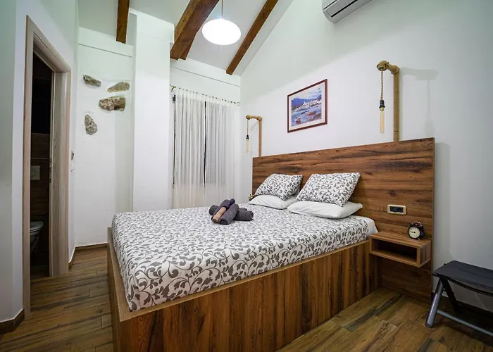 Campiello Heated Pool Vrbnik (Primorje-Gorski Kotar)