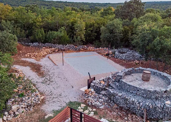 Campiello Heated Pool Villa Vrbnik (Primorje-Gorski Kotar)